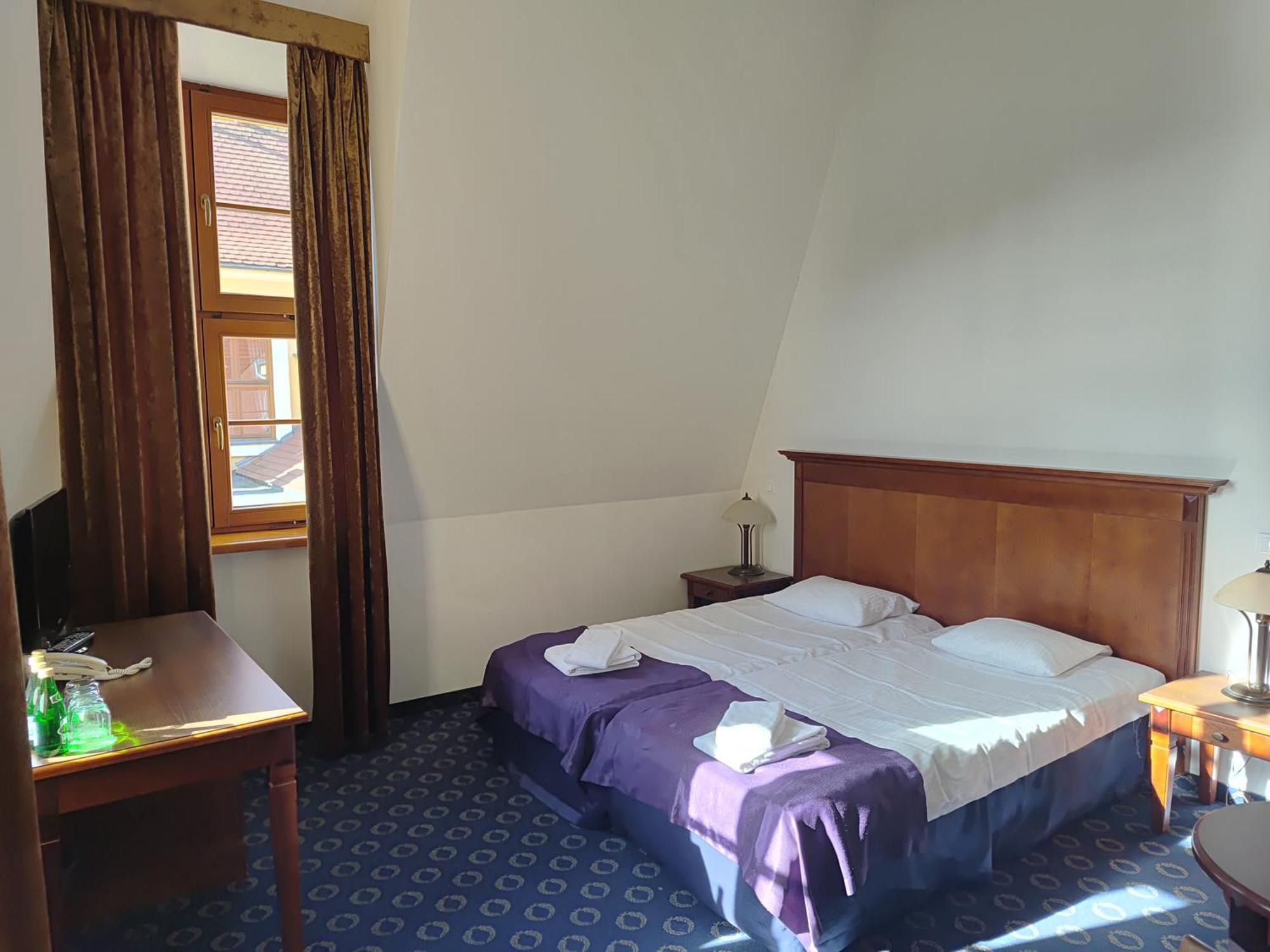 Palac W Rymaniu Hotel Rymań