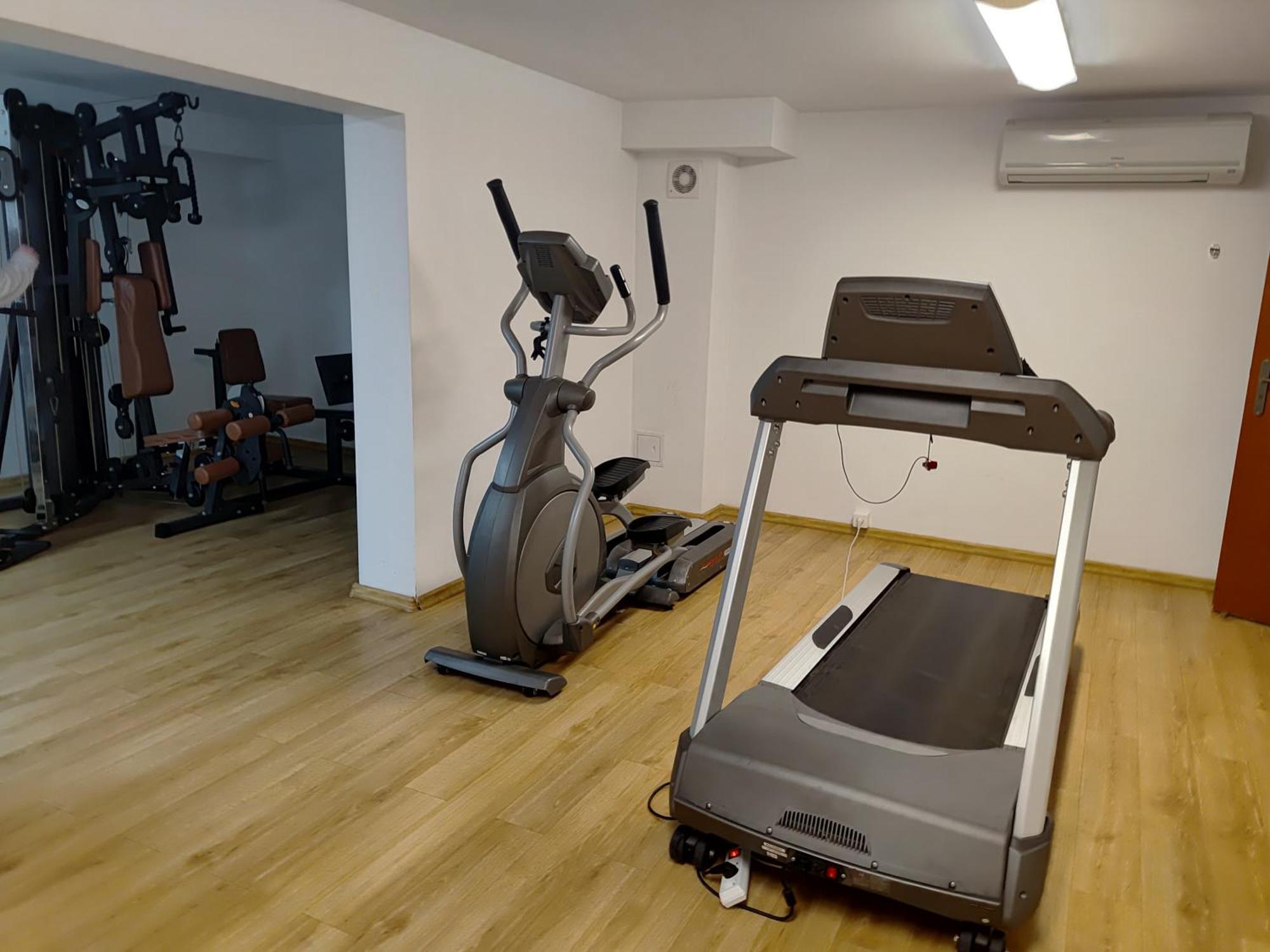 Palac W Rymaniu Hotel Rymań